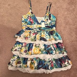 💐 NWT Women’s Minuet Floral Mini Dress - Size M